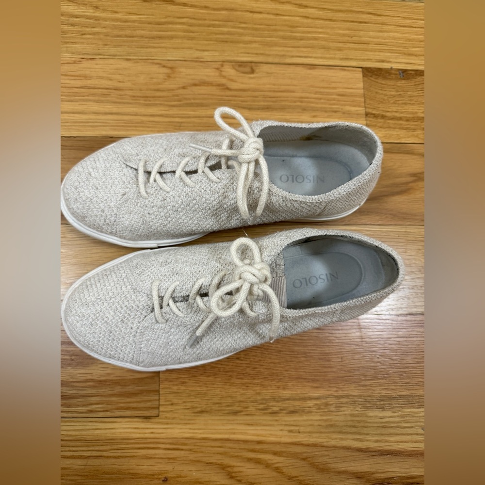 Nisolo linen sneakers